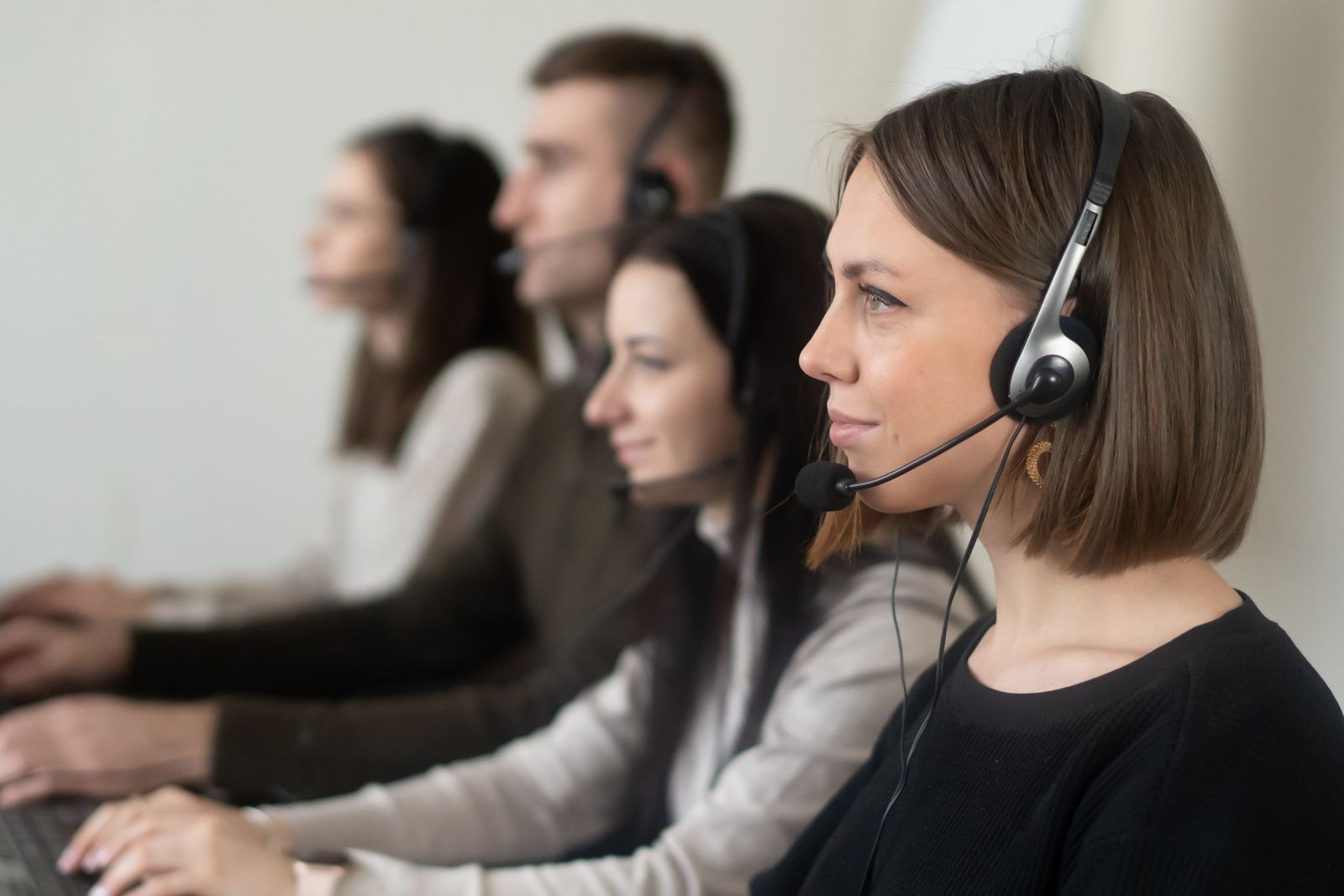 Innesäljare med headset